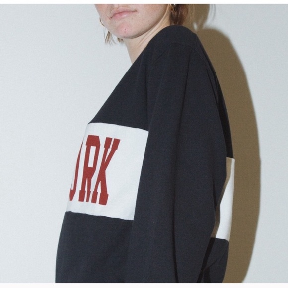 Brandy Melville NY Erica sweater - Picture 3 of 7